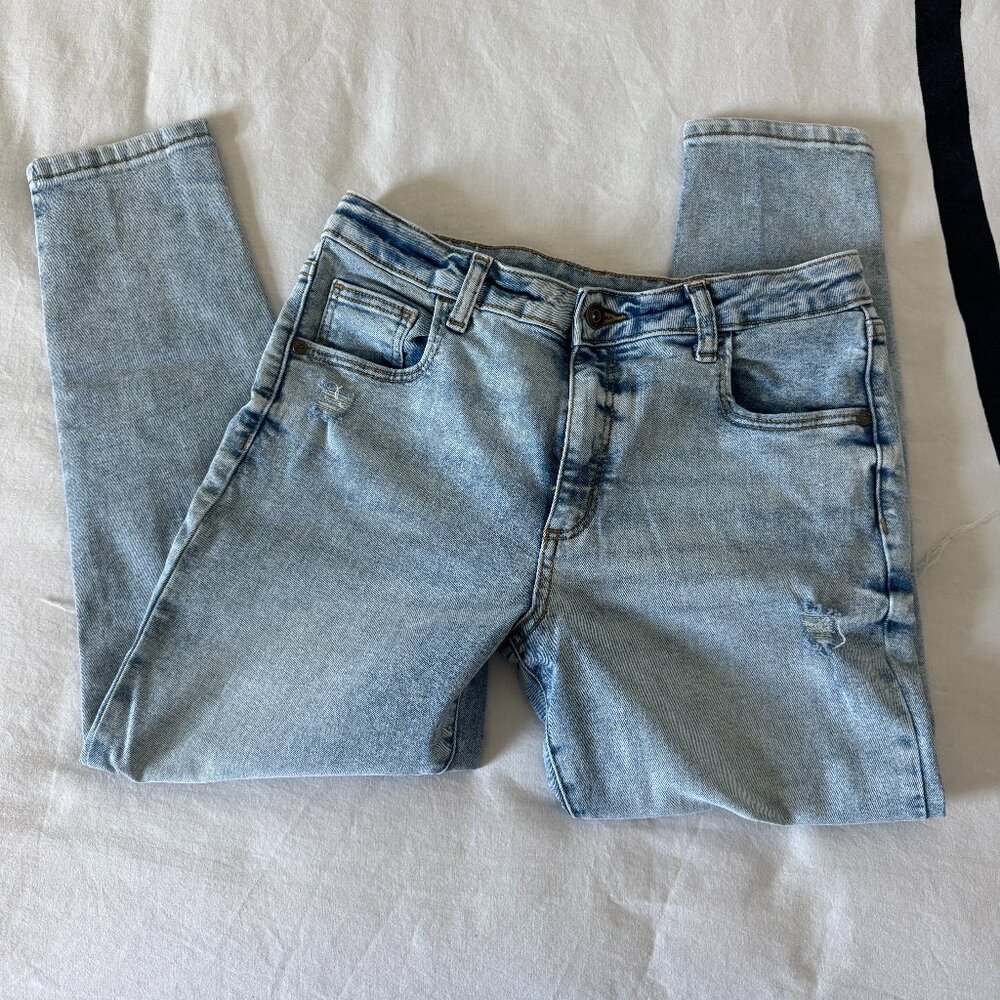 Art Class Light Wash Distressed Girls Skinny Jeans Sz 12 Plus